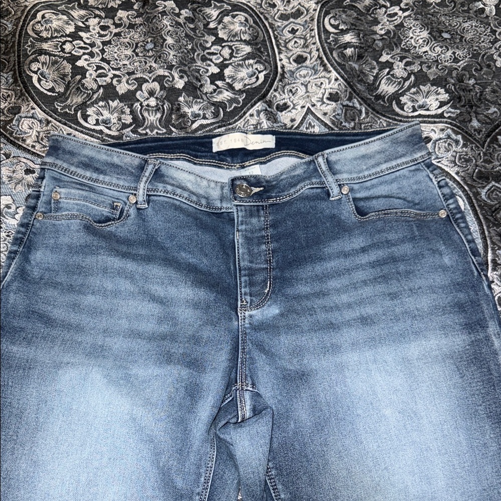 CATO Blue Denim Crop-leg Jeans